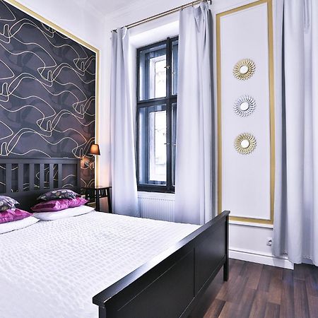 Two-Bedroom Haven In The Old Town Prague Exterior photo
